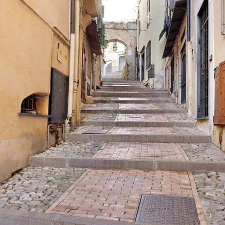 Domus Madonnina Apartment Sanremo Luaran gambar