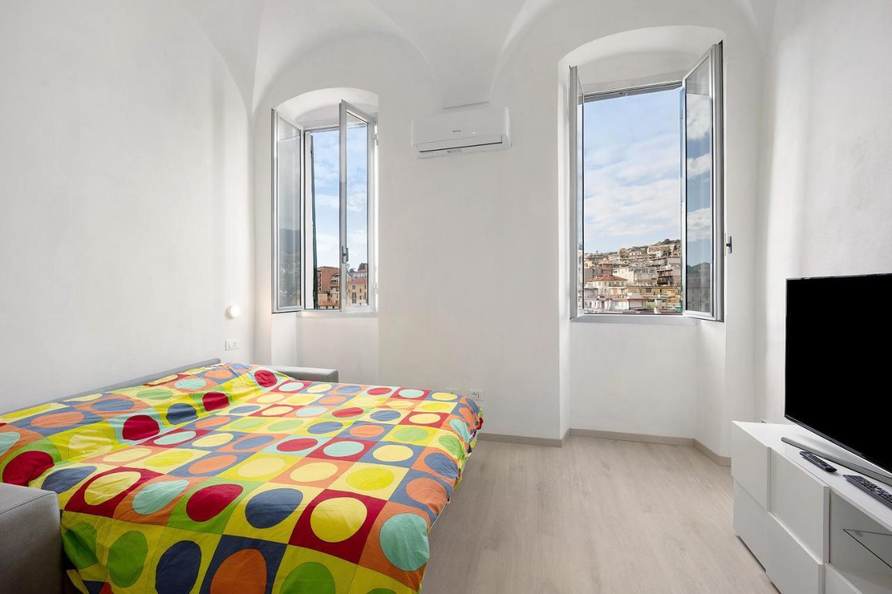 Domus Madonnina Apartment Sanremo Luaran gambar