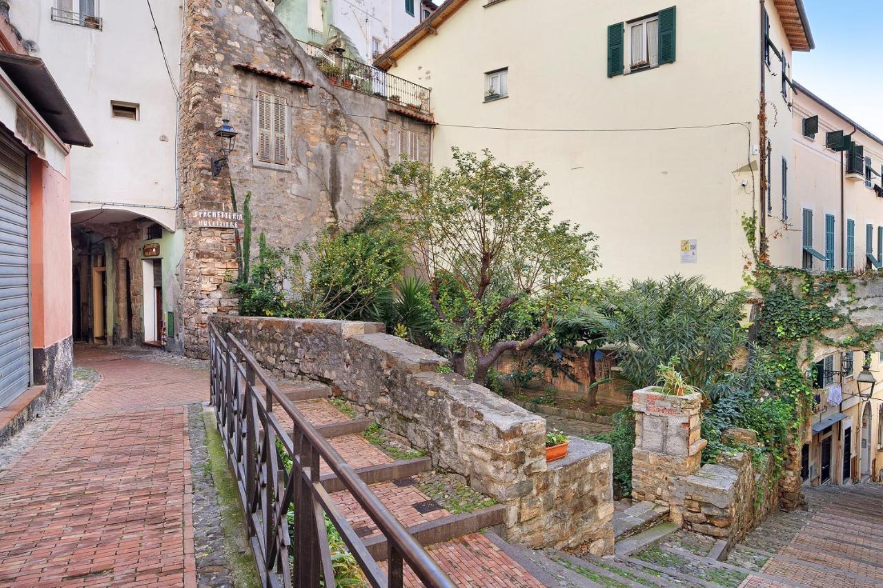 Domus Madonnina Apartment Sanremo Luaran gambar